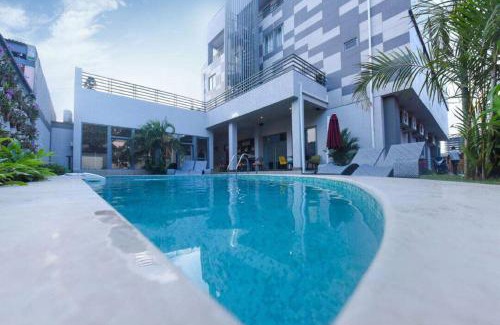 Accra Hotel | The Palms by Eagles Accra