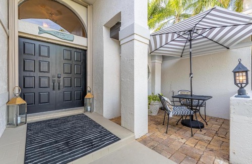 Pelican House | The Palms - Cape Coral - Roelens Vacations