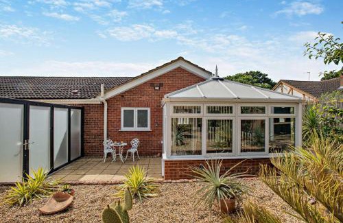Postwick with Witton House | The Palms