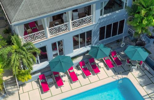 Sunset Crest Hotel | The Palms Resort