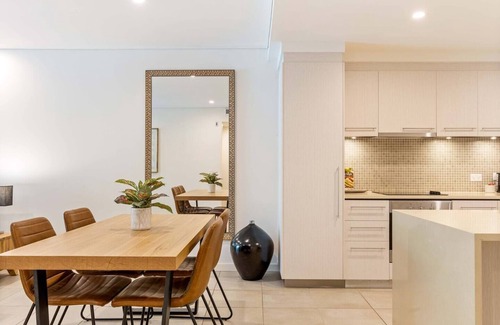 Port Douglas Resort | The Palms Swim out Comfort meets Tropical Charm