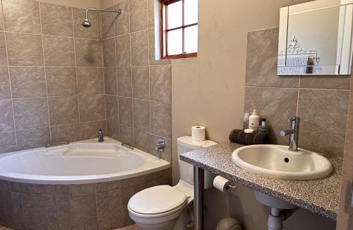 Cradock Apartment | The Palms Venue & Accommodation