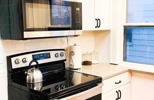 Lakewood Apartment | The Panda Apartment in Lakewood
