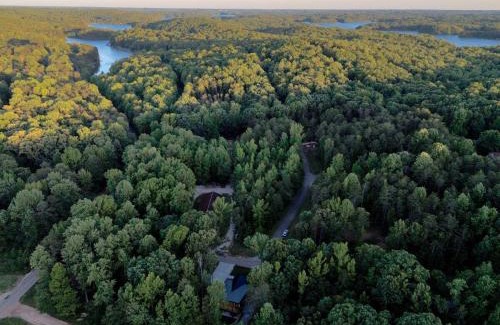 Westminster House | The Panda Lakehouse a Chic 4BR Retreat Lake Hartwell
