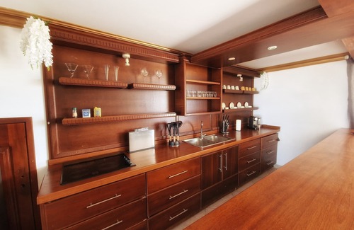 Brievengat Apartment | The Panorama Penthouse: Breathtaking 360° views
