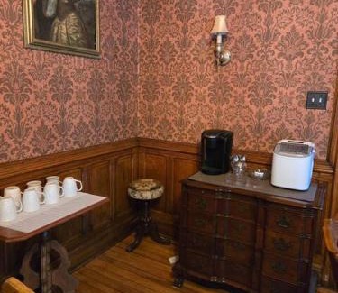 Bath Bed & Breakfast | The Parker House Bed and Breakfast