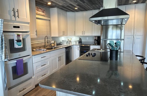 Parker House | The Parker River House-A Beautiful, secluded location on the River!
