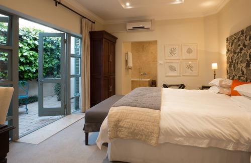 Parkwood House | The Parkwood