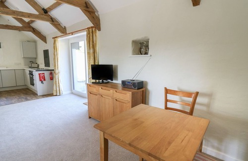 Cardigan Cottage | The Parlour