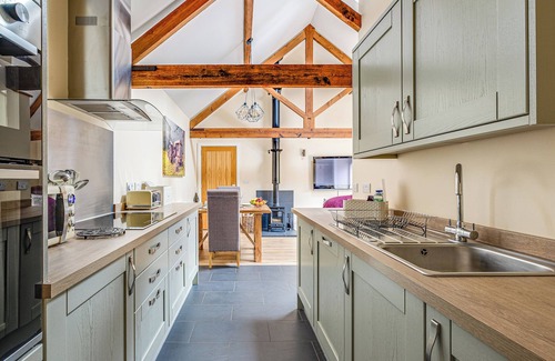 Burlton Cottage | The Parlour - UK10958