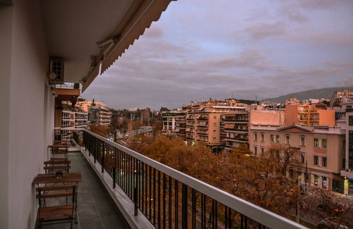 Kinosargous Apartment | The Parthenon Terrace has a Parthenon view! We're quite proud of this!