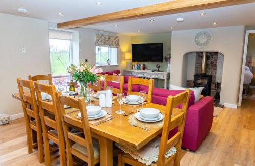 Stoney Stretton House | The Patches