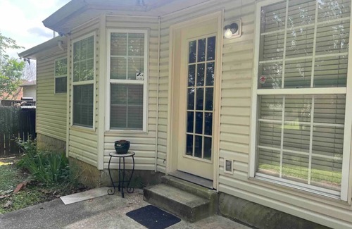 Thompson's Station House | The Path to Roses