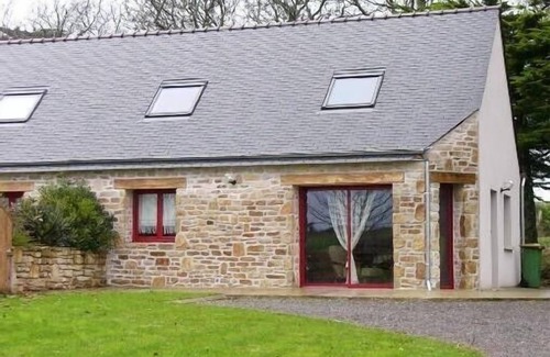 Saint-Pabu House | The peace and quiet of the countryside just a stone's throw from the sea