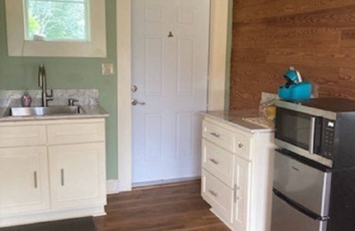 Palacios Bed & Breakfast | The Peaceful Pelican LLC