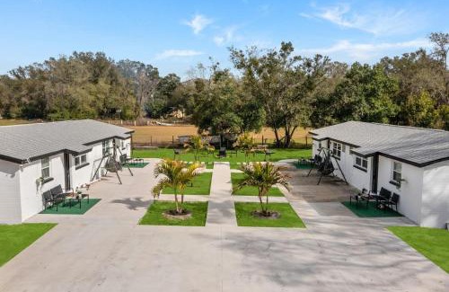Plant City House | The Peaceful Village Unit#2