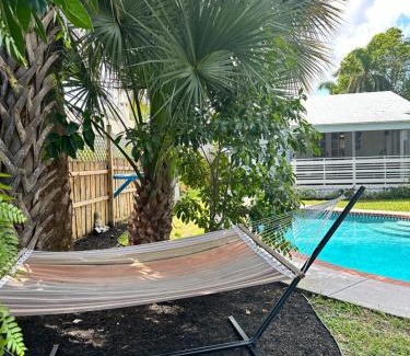 Mango Groves House | The Peacock Bungalow- Heated Pool & Jacuzzi- 5 min to beach!
