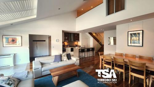 Thredbo Ski Chalet | The Peak Penthouse 8