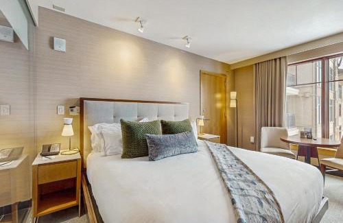 Snowmass Village Hotel | The Peakstone