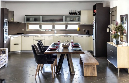 Salamis House | The Pearl of Salamina, a stylish seaside retreat