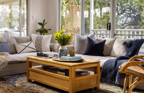 White Beach House | The Pearl Tasmania