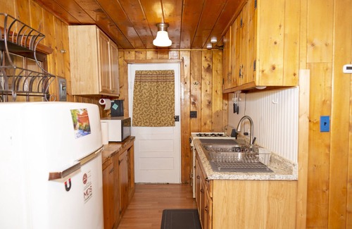Creede Cabin | The Peggy!