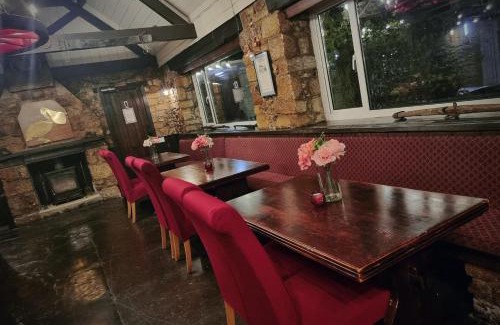 Salisbury Hotel | The Pelican Inn
