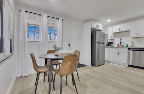 Reynoldsburg House | The Penick Getaway Su