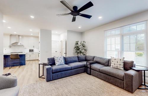 Long Neck House | The Peninsula - 33129 Serenity Circle #87
