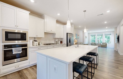 Long Neck House | The Peninsula townhome w/indoor/outdoor pools, on-site golf & tennis/pickleball