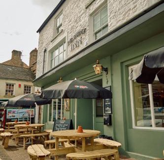 Kirkby Stephen Hotel | The Pennine Inn