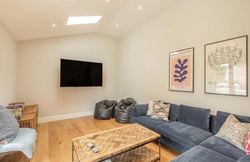 Muchelney House | The Pennings
