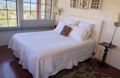 Oak Creek Bed & Breakfast | The Penrose Bed & Breakfast