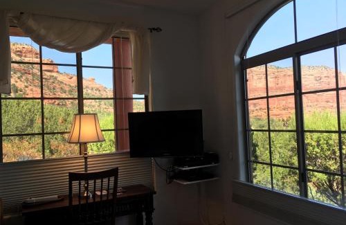 Oak Creek Bed & Breakfast | The Penrose Bed & Breakfast