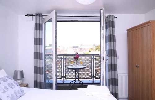 Oldham Apartment | The Penthouse (29)