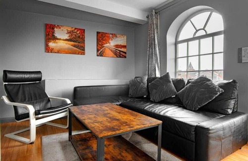 Wrexham Apartment | The Penthouse Gathering Wrexham | Town Centre