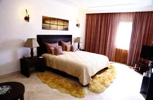 Ennasr Hotel | The Penthouse Suites Hotel