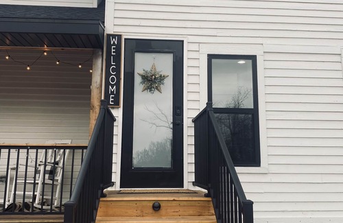 North Liberty House | The Peoples farm house is located in the heart of North Liberty.