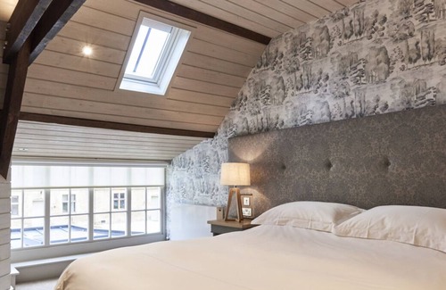 Walwick Apartment | The Peppercorn - Three Bedroom Apartment, Sleeps 6