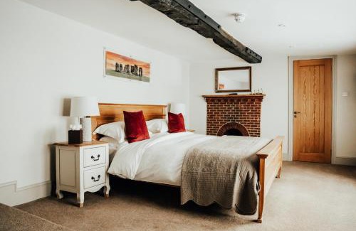 Devizes Hotel | The Peppermill Town house Hotel & Restaurant