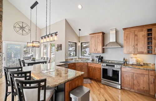 Evergreen House | The Perch Above the Clo