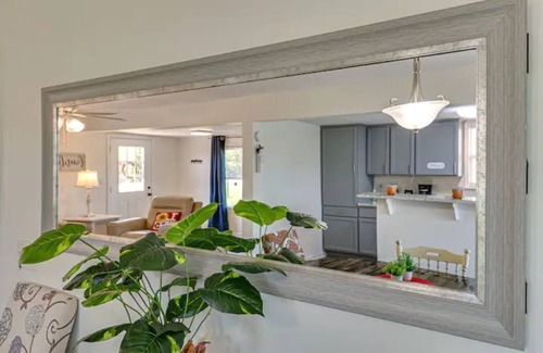 Unionville House | The Perch @ Bryant's Roost