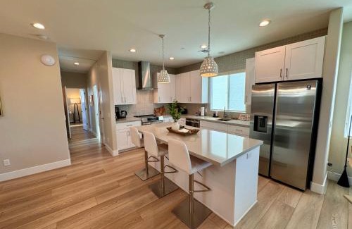 Lake Havasu City House | The Perch Downtown