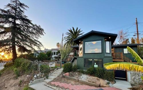 Eagle Rock House | The Perch- Hilltop Bungalow, Eagle Rock-near DTLA