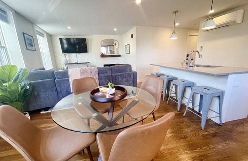 Portsmouth Apartment | The Perch on Penhallow, Downtown Portsmouth