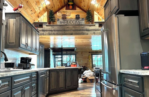 Mosinee Cabin | The Perch-Skywalk! Pet Friendly, 4-bedroom cabin on the Big Eau Pleine.