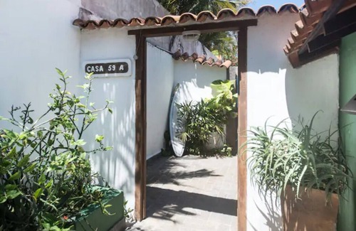 Joao Fernandes House | The perfect beach house with deck, barbecue, pool and views of the sea.