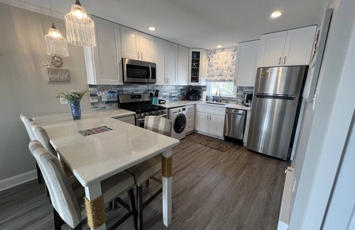 Wildwood Crest Condo | The perfect beach retreat - walking distance to beach and Sunset Lake