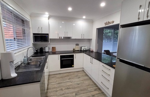 Diamond Beach Villa | The perfect beachside getaway