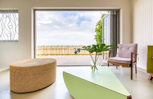 Redhill House | The perfect beach bungalow